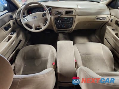 Zdjęcie 8 z 12 samochodu: 2003 FORD TAURUS SES VIN:1FAFP55293A227818 - miniatura