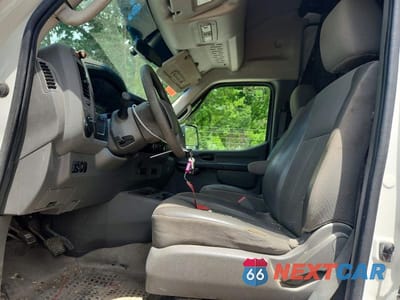 Zdjęcie 7 z 12 samochodu: 2014 NISSAN NV 2500 HD S VIN:1N6AF0LX9EN109544 - miniatura