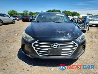 Piąte zdjęcie samochodu w środku: 2018 HYUNDAI ELANTRA SEL VIN:5NPD84LF5JH270976 - miniatura