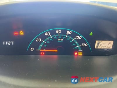 Zdjęcie 9 z 12 samochodu: 2008 TOYOTA YARIS BASE VIN:JTDJT903885185858 - miniatura
