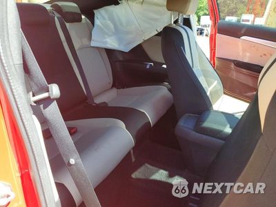 Zdjęcie 10 z 12 samochodu: 2016 HONDA CIVIC SEDN VIN:2HGFC3B32GH356144 - miniatura