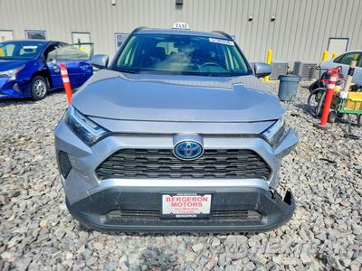 Piąte zdjęcie samochodu w środku: 2024 TOYOTA RAV 4 VIN:JTMRWRFV3RD227962 - miniatura