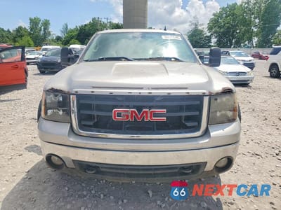 Piąte zdjęcie samochodu w środku: 2008 GMC SIERRA K1500 VIN:2GTEK13M481151346 - miniatura