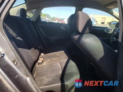 Zdjęcie 10 z 12 samochodu: 2017 NISSAN SENTRA SV VIN:3N1AB7AP5HL695015 - miniatura
