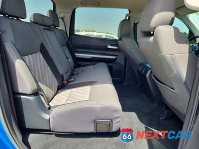 Zdjęcie 10 z 13 samochodu: 2018 TOYOTA TUNDRA CREWMAX SR5 VIN:5TFEY5F1XJX232934 - miniatura