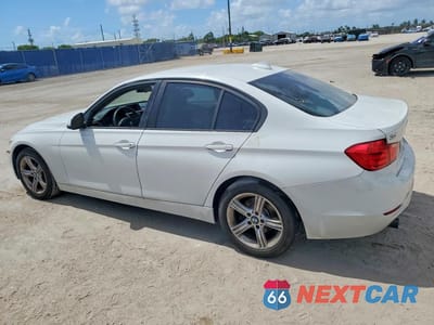 Drugie zdjęcie samochodu z przodu: 2015 BMW 320 I VIN:WBA3B1G56FNT04280 - miniatura