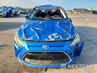 Piąte zdjęcie samochodu w środku: 2017 TOYOTA YARIS IA BASE VIN:3MYDLBYV9HY192400 - miniatura