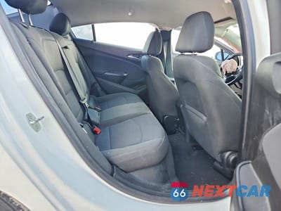 Zdjęcie 10 z 12 samochodu: 2018 CHEVROLET CRUZE LT VIN:1G1BE5SM8J7116801 - miniatura