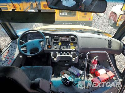 Zdjęcie 9 z 10 samochodu: 2019 FREIGHTLINER CHASSIS B2B VIN:4UZABRFC8KCKL4842 - miniatura