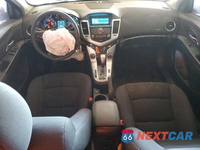 Zdjęcie 8 z 12 samochodu: 2015 CHEVROLET CRUZE LT VIN:1G1PC5SBXF7149557 - miniatura