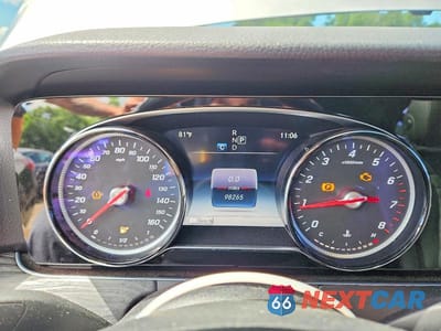 Zdjęcie 9 z 12 samochodu: 2018 MERCEDES-BENZ E 300 4MATIC VIN:WDDZF4KB0JA397688 - miniatura