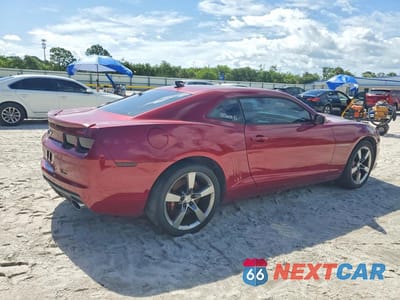 Trzecie zdjęcie samochodu z tyłu: 2010 CHEVROLET CAMARO SS VIN:2G1FK1EJ0A9139962 - miniatura