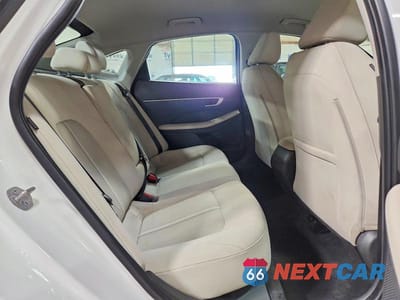 Zdjęcie 10 z 12 samochodu: 2024 HYUNDAI SONATA SEL VIN:KMHL64JA3RA390461 - miniatura