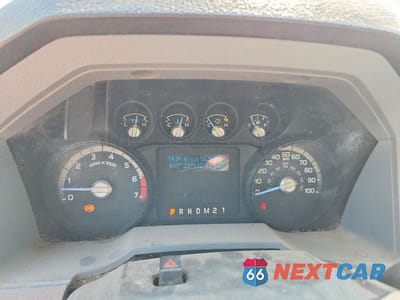 Zdjęcie 9 z 12 samochodu: 2015 FORD F350 SUPER DUTY VIN:1FDRF3H61FEC81491 - miniatura