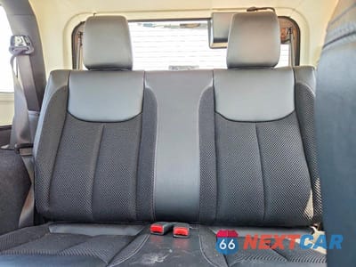 Zdjęcie 10 z 13 samochodu: 2017 JEEP WRANGLER SAHARA VIN:1C4AJWBG9HL525017 - miniatura