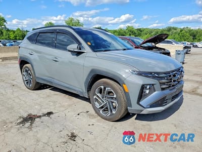 Czwarte zdjęcie samochodu z boku: 2025 HYUNDAI TUCSON LIMITED VIN:5NMJECDE4SH475232 - miniatura