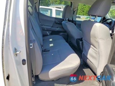 Zdjęcie 10 z 12 samochodu: 2018 TOYOTA TACOMA SR V6 VIN:3TMCZ5AN5JM187728 - miniatura