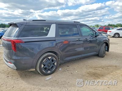 Trzecie zdjęcie samochodu z tyłu: 2025 KIA CARNIVAL EX VIN:KNDNC5K39S6475664 - miniatura