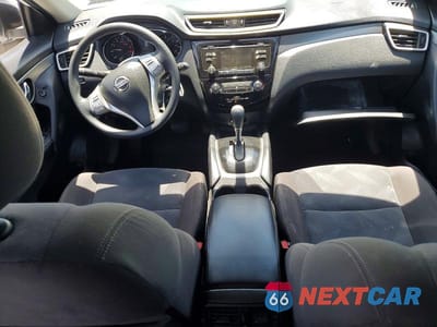 Zdjęcie 8 z 14 samochodu: 2016 NISSAN ROGUE S VIN:KNMAT2MVXGP630641 - miniatura