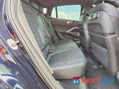 Zdjęcie 10 z 12 samochodu: 2025 BMW X6 XDRIVE40I VIN:5UX33EX05S9X22911 - miniatura