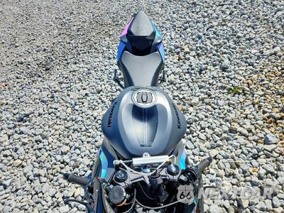 Piąte zdjęcie samochodu w środku: 2025 KAWASAKI ZX636 K VIN:JKBZXJJ10SA018632 - miniatura