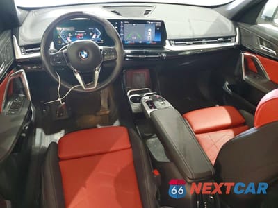 Zdjęcie 8 z 14 samochodu: 2023 BMW X1 XDRIVE28I VIN:WBX73EF0XP5Y20967 - miniatura