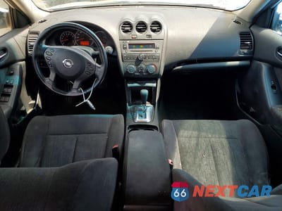 Zdjęcie 8 z 12 samochodu: 2012 NISSAN ALTIMA 2.5 VIN:1N4AL2AP8CC113531 - miniatura