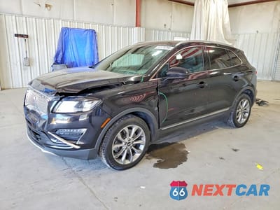 2019 LINCOLN MKC SELECT 5LMCJ2D93KUL18858 - główne zdjęcie licytacji z USA - miniatura