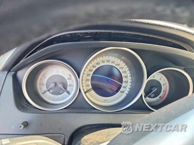 Zdjęcie 9 z 12 samochodu: 2014 MERCEDES-BENZ C 300 4MATIC VIN:WDDGF8AB4ER313458 - miniatura