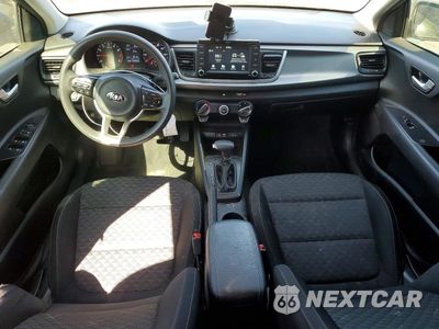 Zdjęcie 8 z 12 samochodu: 2019 KIA RIO S VIN:3KPA24AB8KE197371 - miniatura