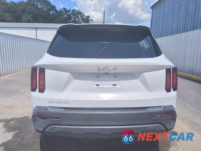 Zdjęcie 6 z 13 samochodu: 2023 KIA SORENTO LX VIN:5XYRG4LC9PG172497 - miniatura