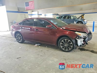 Czwarte zdjęcie samochodu z boku: 2016 TOYOTA AVALON XLE VIN:4T1BK1EB1GU194930 - miniatura