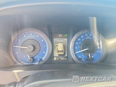 Zdjęcie 9 z 13 samochodu: 2020 TOYOTA SIENNA XLE 8-PASSENGER VIN:5TDYZ3DC7LS031665 - miniatura