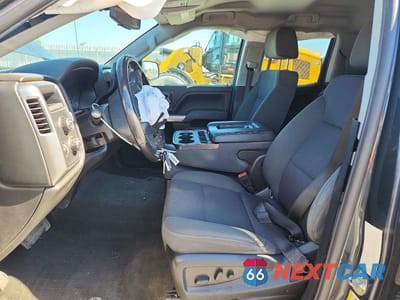 Zdjęcie 7 z 12 samochodu: 2018 CHEVROLET SILVERADO K1500 LT VIN:1GCVKREC9JZ295832 - miniatura