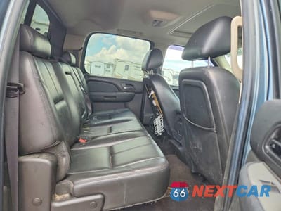 Zdjęcie 10 z 12 samochodu: 2011 GMC SIERRA1500 VIN:3GTP2WE35BG106604 - miniatura