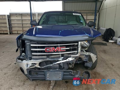 Piąte zdjęcie samochodu w środku: 2013 GMC SIERRA C1500 SLE VIN:3GTP1VEAXDG155134 - miniatura