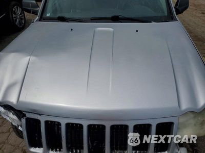 Zdjęcie 12 z 13 samochodu: 2009 JEEP GRAND CHEROKEE LAREDO VIN:1J8GR48K79C527071 - miniatura