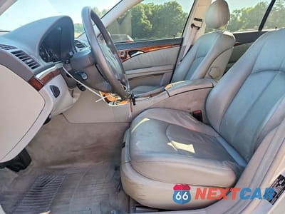 Zdjęcie 7 z 12 samochodu: 2003 MERCEDES-BENZ E 320 VIN:WDBUF65J73A220317 - miniatura