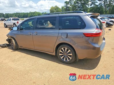 Drugie zdjęcie samochodu z przodu: 2018 TOYOTA SIENNA LIMITED 7-PASSENGER VIN:5TDYZ3DC5JS931106 - miniatura
