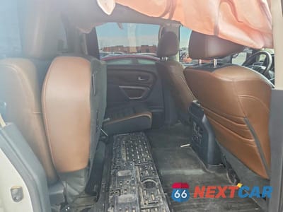 Zdjęcie 10 z 12 samochodu: 2017 NISSAN TITAN PLATINUM RESERVE VIN:1N6AA1E58HN530028 - miniatura