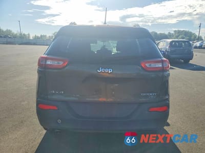 Zdjęcie 6 z 12 samochodu: 2015 JEEP CHEROKEE SPORT VIN:1C4PJMAB9FW774563 - miniatura