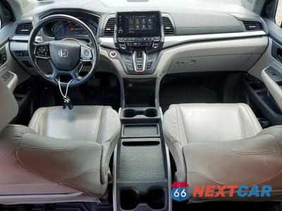 Zdjęcie 8 z 13 samochodu: 2018 HONDA ODYSSEY EXL VIN:5FNRL6H74JB020693 - miniatura