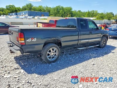 Trzecie zdjęcie samochodu z tyłu: 2004 GMC NEW SIERRA K1500 VIN:1GTEK19TX4E188716 - miniatura