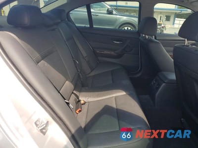 Zdjęcie 10 z 12 samochodu: 2010 BMW 335 XI VIN:WBAPL3C55AA407996 - miniatura