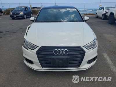Piąte zdjęcie samochodu w środku: 2020 AUDI A3 PREMIUM VIN:WAUAUGFF1LA106059 - miniatura