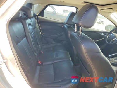 Zdjęcie 10 z 12 samochodu: 2012 FORD FOCUS SEL VIN:1FAHP3H21CL454255 - miniatura