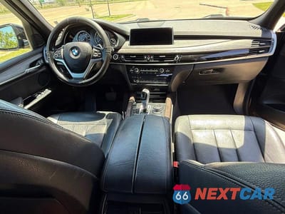 Zdjęcie 9 z 10 samochodu: 2018 BMW X5 XDR40E VIN:5UXKT0C54J0W02939 - miniatura