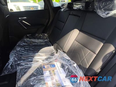 Zdjęcie 10 z 14 samochodu: 2026 BMW X1 XDRIVE28I VIN:WBX73EF06T5598888 - miniatura