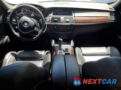 Zdjęcie 8 z 12 samochodu: 2011 BMW X6 XDRIVE35I VIN:5UXFG2C55BLX06762 - miniatura