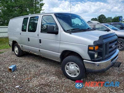 Czwarte zdjęcie samochodu z boku: 2013 FORD ECONOLINE E150 VAN VIN:1FTNE1EW7DDA71057 - miniatura
